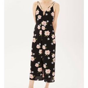 Topshop floral jumpsuit size 4